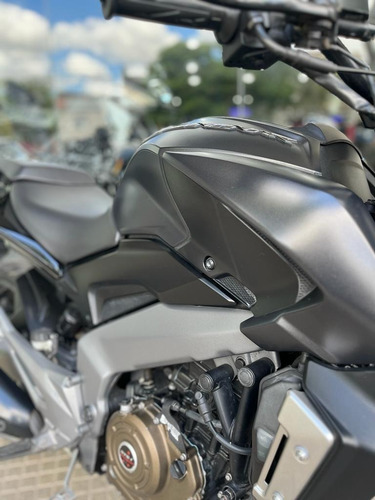 Imagen 3 de 7 de Bajaj Dominar 400