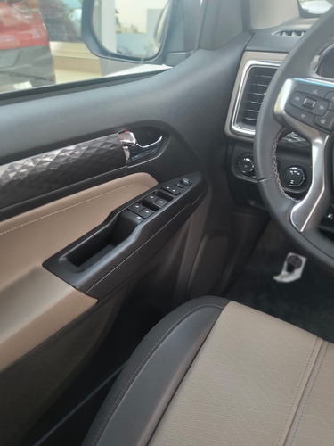 Chevrolet Trailblazer 2.8 Td High Country 4X4 At