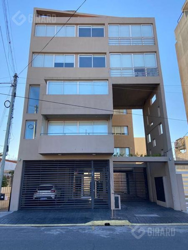 Venta Departamento Con Cochera, Zona Plaza Mitre