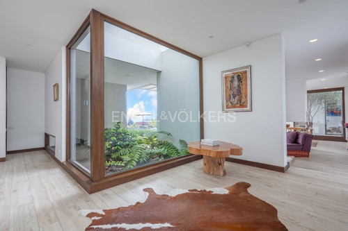 Moderna Casa En Condominio Cantagua