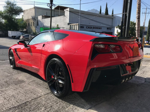 Imagen 3 de 11 de Chevrolet Corvette Stingray 2015