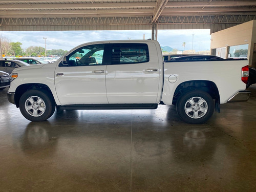Toyota Tundra Platinum 1794