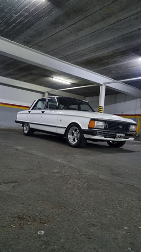 Imagen 12 de 15 de Ford Falcon Ghia Sp