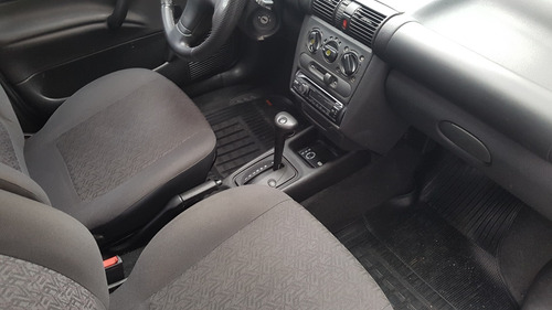 Chevrolet Corsa Sedan Classic 1.6 Spirit Automático
