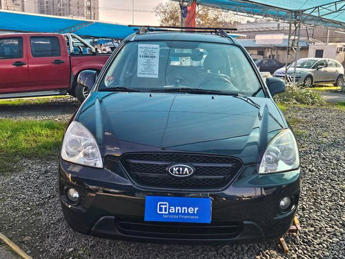 Kia Carens GSL LX 2.0 MT AC