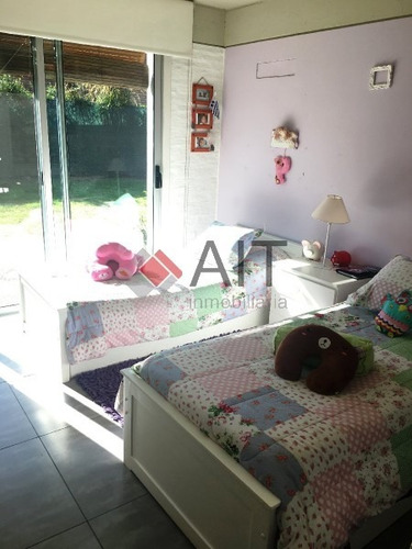 Imagen 5 de 10 de Linda Casa De 3 Dormitorios En Barrio Privado Con Excelentes Servicios. -ref:6272