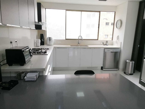 Se Vende Apartamento En El Poblado-medellin