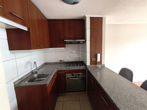 Excelente Departamento En Arriendo De 2 Dorm. En Santiago