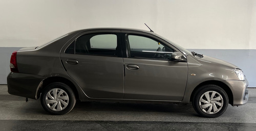 Toyota Etios 1.5 Sedan Xs