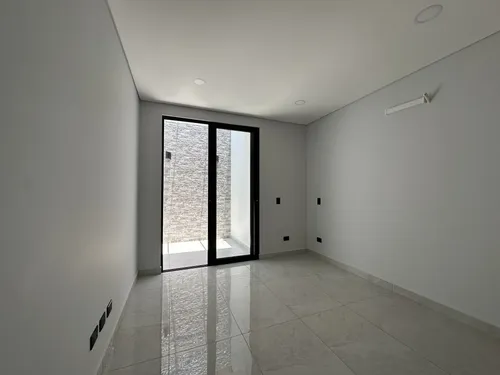 Casa En Venta En Hacienda El Castillo. Cod V8014650