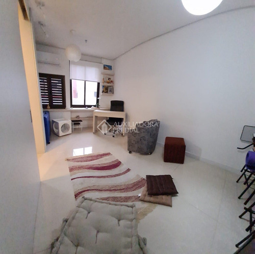 Imagem 4 de 9 de Sala/conjunto - Menino Deus - Ref: 358381 - V-358381