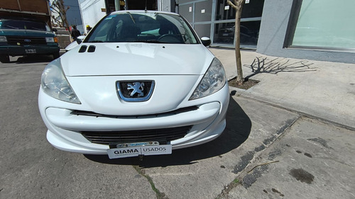 Peugeot 207 1.4 Sedan Allure 75cv