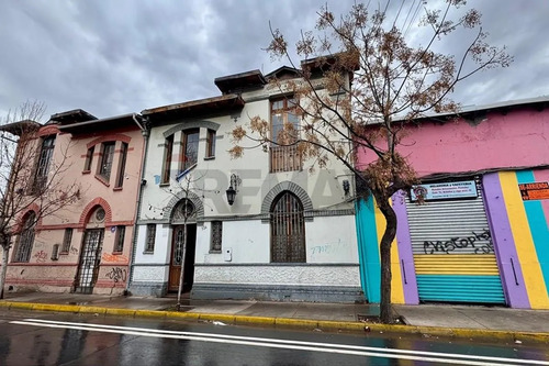 Casona Patrimonial Habilitada Para Oficinas