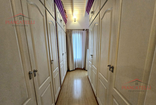 Venta De Casa En Campos De Alvarez Con 4 Habitaciones