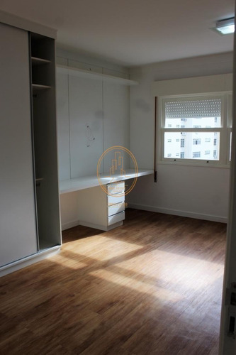 Apartamento Com 3 Dormitório(s) Localizado(a) No Bairro Ponta Da Praia Em Santos / Santos - 5610