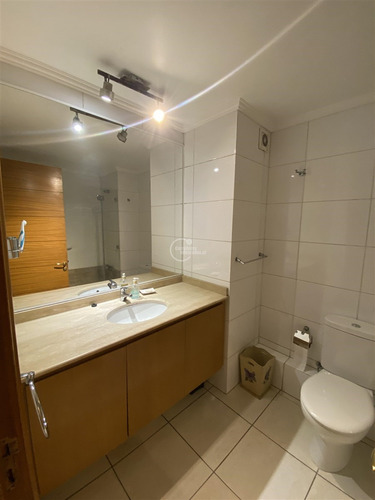 Departamento En Venta De 4 Dorm. En Lo Barnechea