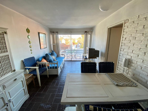 Imagen 5 de 12 de Venta Apartamento 2 Dormitorios, Playa Mansa, Punta Del Este