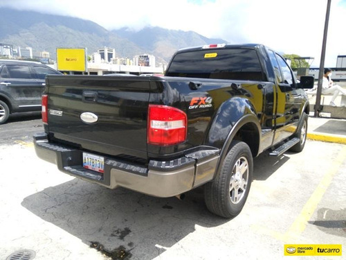 Ford F-150 Automática
