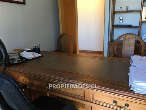 Oficina En Arriendo De 1 Privado En Las Condes