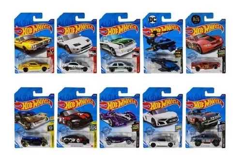 10 Carrinhos Hot Wheels Sortidos