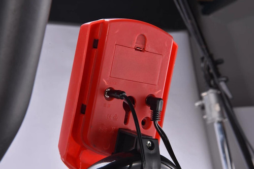 Bicicleta ergométrica Liovi Semi Profissional cor preto e vermelho