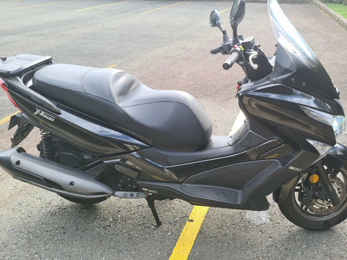 Kymco Xtown 300