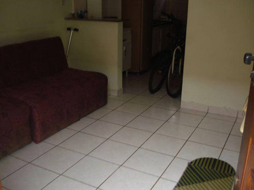 Imagem 10 de 15 de Casa, 1 Dorms Com 55 M² - Aviação - Praia Grande - Ref.: Hm458 - Hm458