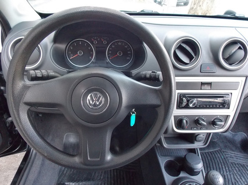 Imagen 7 de 15 de Volkswagen Gol Trend 1.6 Pack I 2013 Carbone