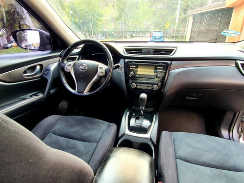 Imagen 12 de 15 de Nissan X-trail 2016 Advance Tela 7pas Factura De Agencia!