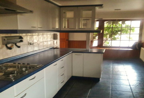 Lo Pinto, Estupenda Casa 280 M2, 4 Piezas Más Serv