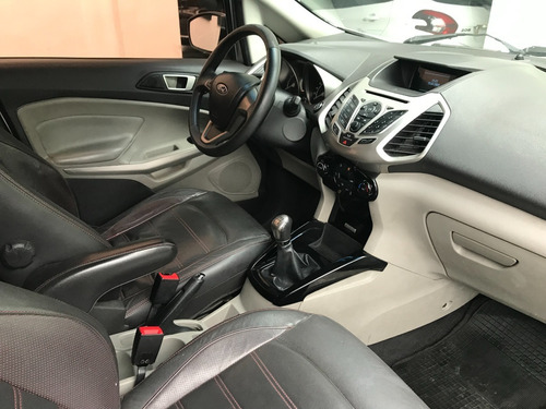 Imagen 20 de 25 de Ford Ecosport Titanium 2.0 Mt Año 2013 - Liv Motors