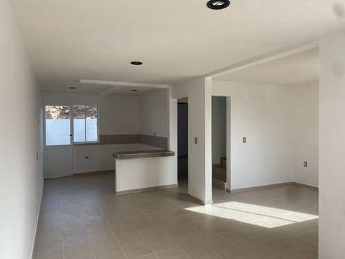 Imagen 2 de 12 de Casa En Pachuquilla, Hidalgo
