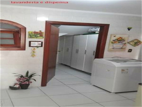 Imagem 14 de 15 de Linda Residência, Com 4 Suites Sendo 1 Mastes Com Hidro, Sala Para 4 Ambientes, Com Piscina. - Reo358391