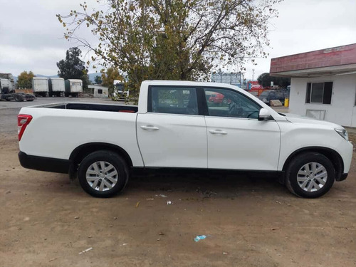 SsangYong Musso Grand 2.2Td Glx At6 2Wd