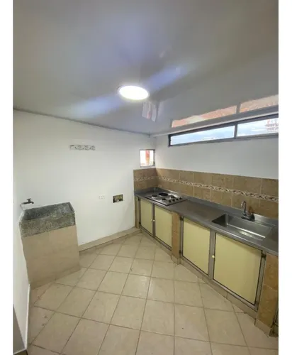 ¡apartaestudio En Arriendo En Laureles!