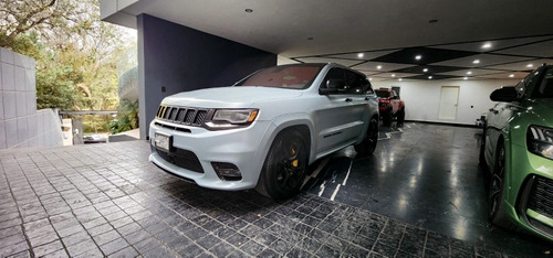 Jeep Grand Cherokee 6.4 Srt-8 At