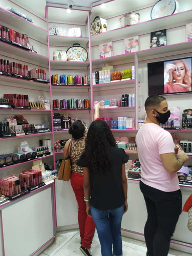 Loja De Maquiagens E Cosmesticos