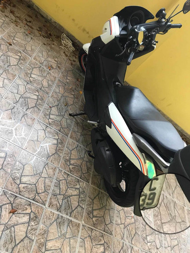 Imagem 9 de 12 de Yamaha Nmax160