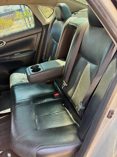 Nissan Sentra 1.8 Exclusive Navi At