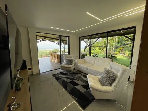 Casa En Venta En Arroyo Hondo. Cod V11628