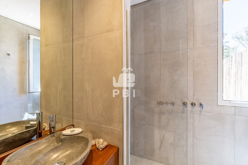 Casa De 3 Dormitorios En Barrio Privado - Ref : Pbi3239