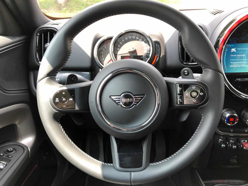 Imagen 11 de 15 de Mini Countryman S Iconic