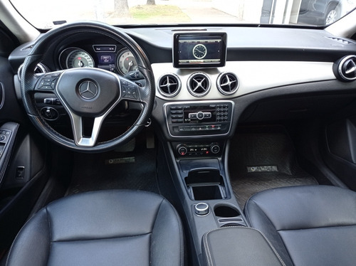 Imagen 12 de 15 de Mercedes-benz Clase Gla 1.6 Gla250 At Sport B.efficiency