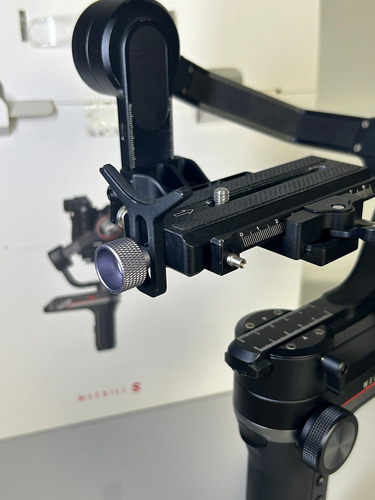 Gimbal Zhiyun Weebill S Preto (Usado)
