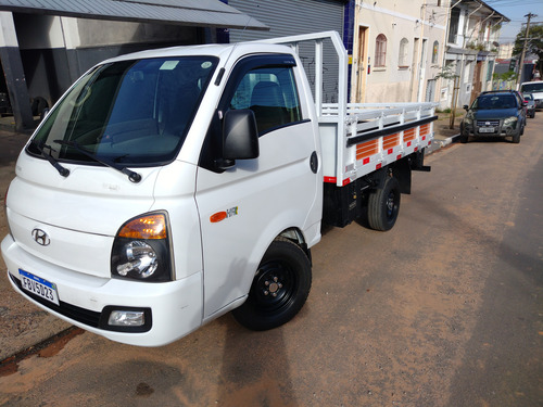 Hyundai HR 2.5 Hd Cab. Curta S/ Carroceria Tci 2p
