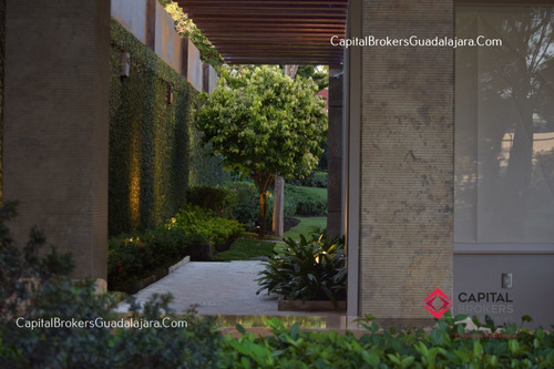 Casa De Lujo Con Alberca Colinas De San Javier Guadalajara
