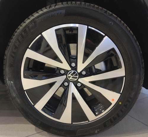 Imagen 14 de 14 de Volkswagen Taos Highline 250 Tsi