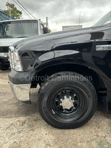 Ford F-250 4.2 Td Xlt 2p