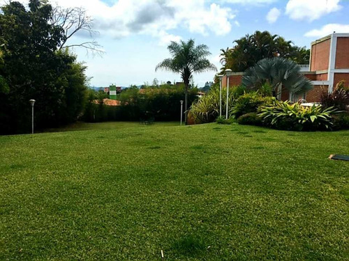 Imagen 28 de 30 de En Venta O Alquiler Casa 1000m2 11h/10b/11p La Lagunita