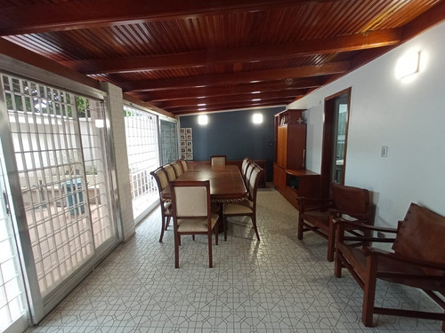 Imagen 4 de 18 de Casa En Venta En El Cafetal Calle Cerrada